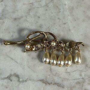 Vintage Mid-Century Modern Gold Toned Faux Dangle Pearl Pin Brooch
